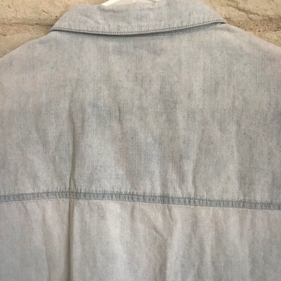 DE COLLECTION Oversized Denim Short Sleeve Shirt - Picture 10 of 12